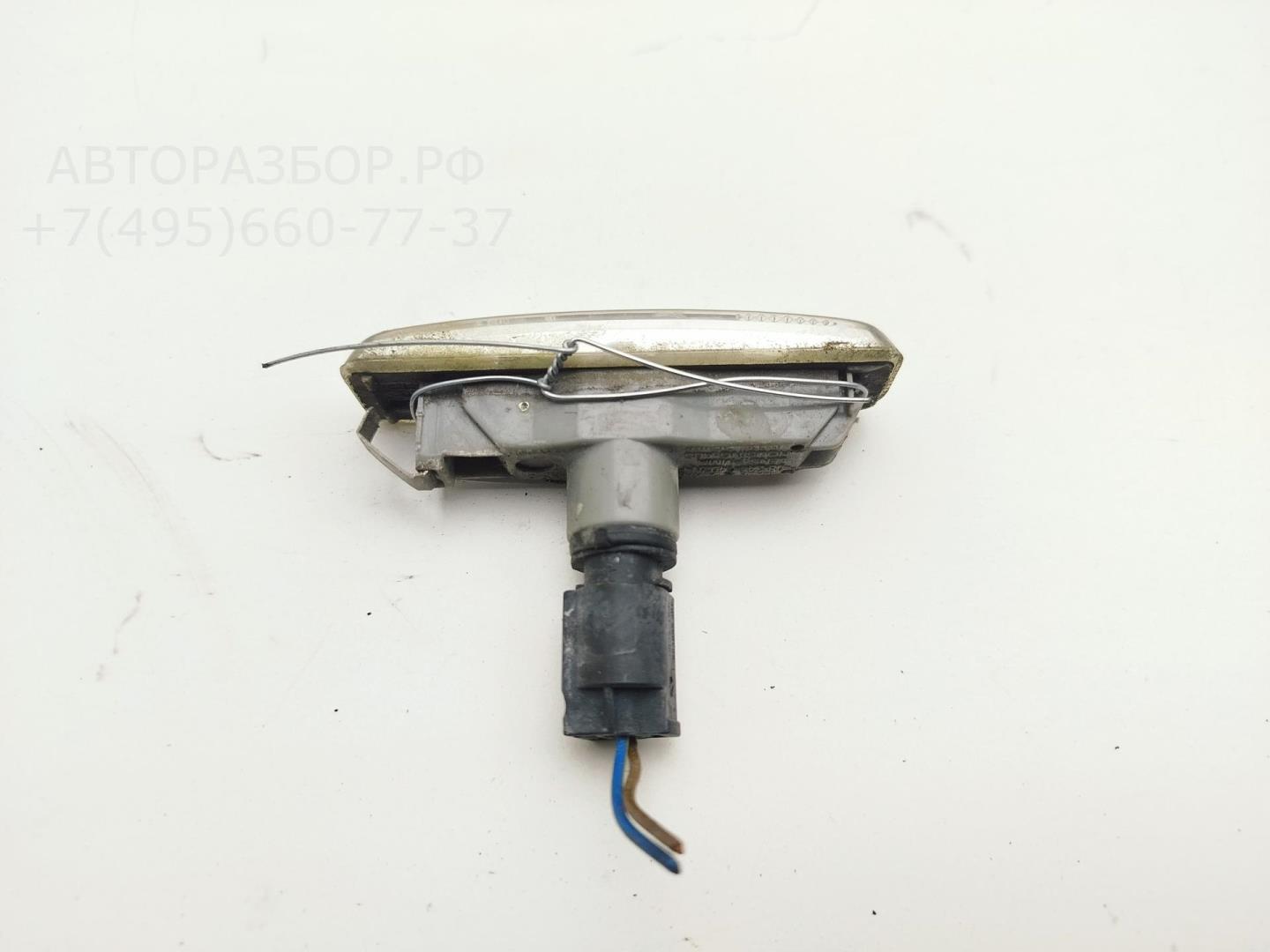 Указатель поворота левый