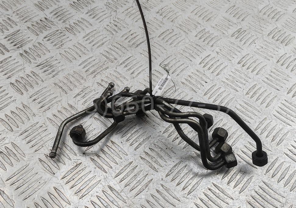 Трубка топливная