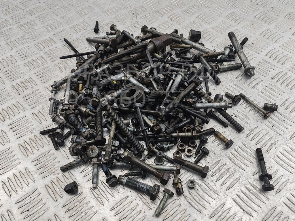 Болт коленвала