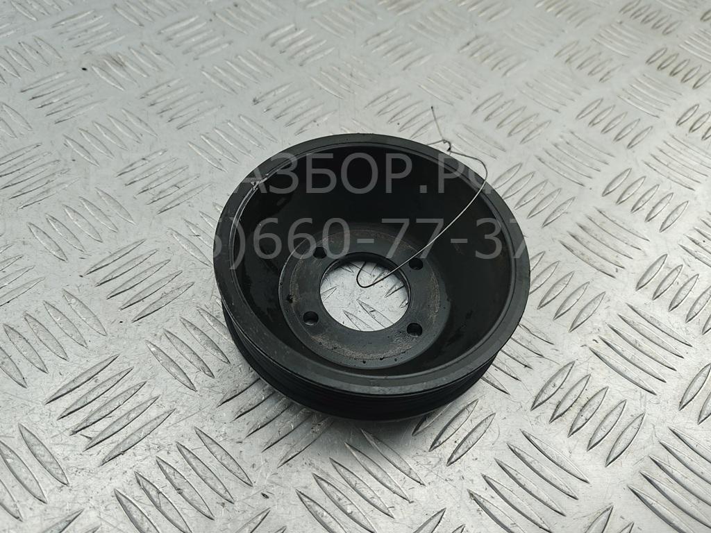Шкив водяного насоса (помпы)