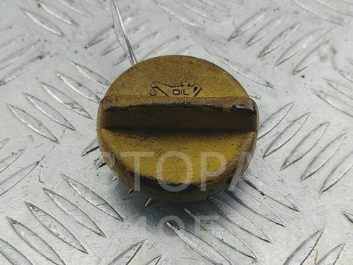 Крышка маслозаливной горловины