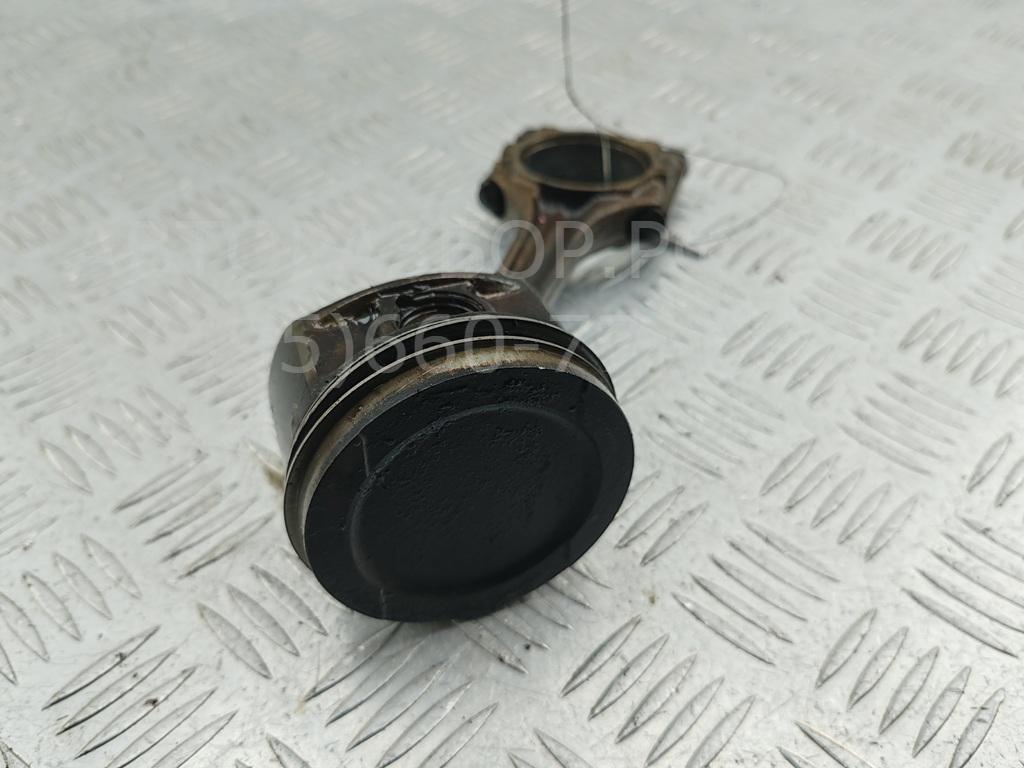 Поршень с шатуном