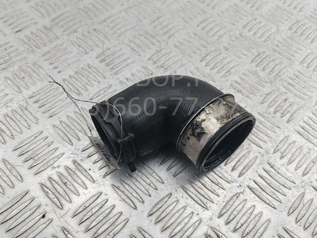 Патрубок интеркулера