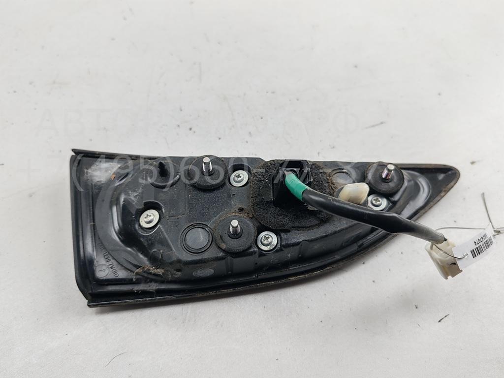 Фонарь задний внутренний правый