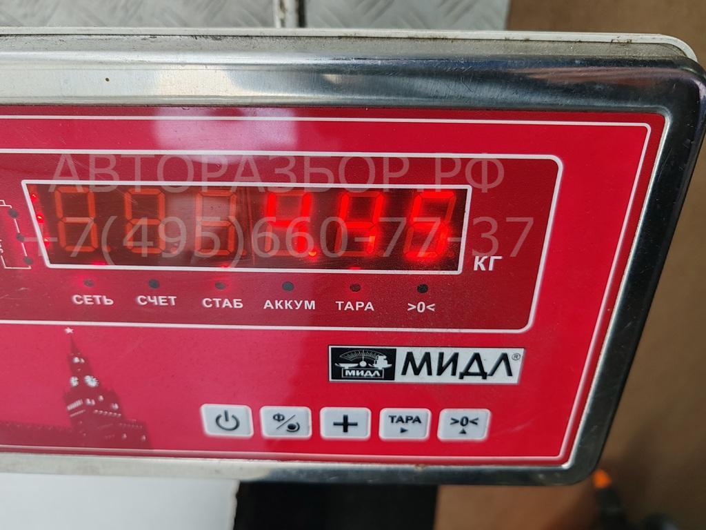 Стекло двери передней правой