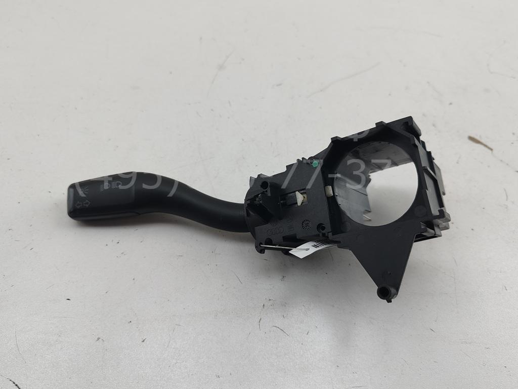 Переключатель поворотов подрулевой