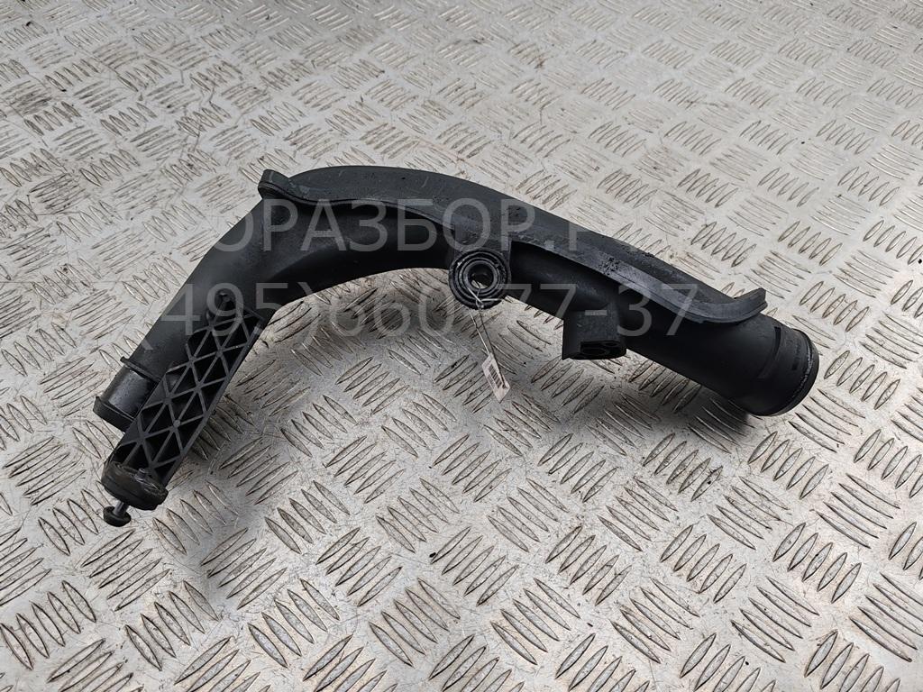 Патрубок интеркулера