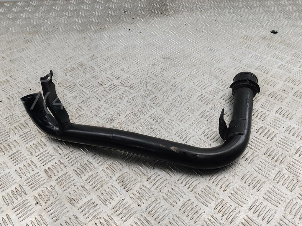 Трубка системы охлаждения