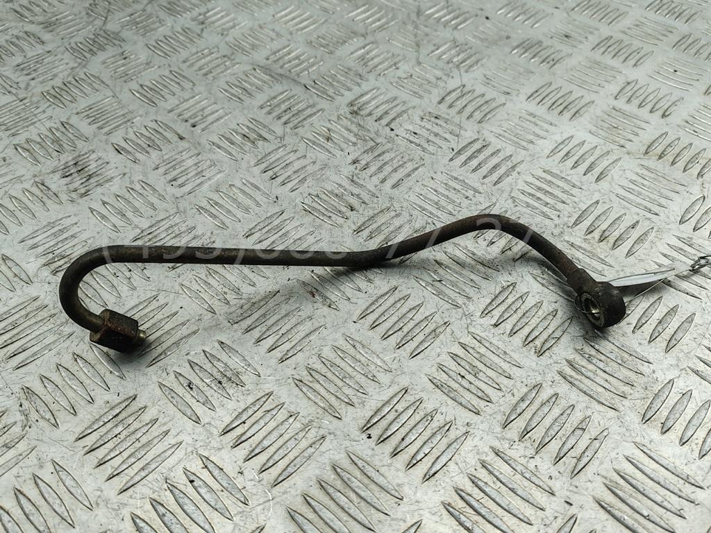 Трубка масляная