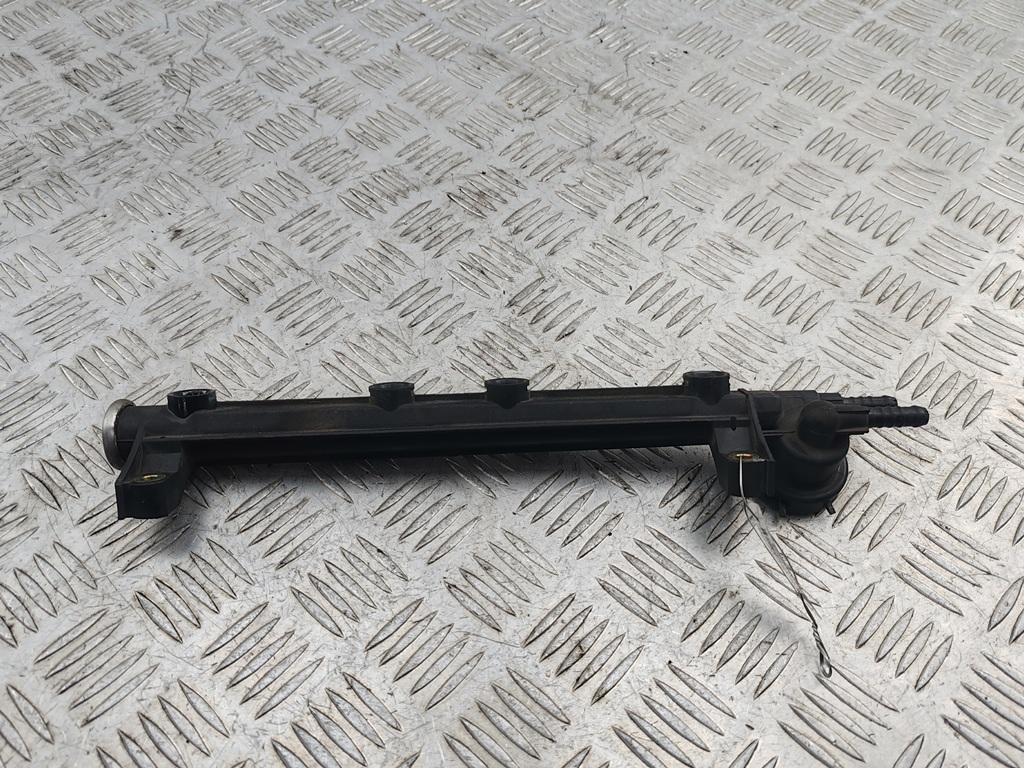 Рейка топливная (рампа)