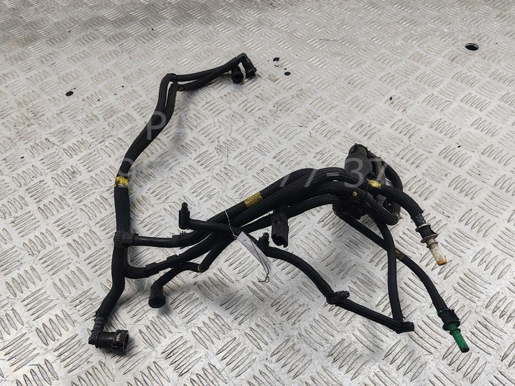 Трубка топливная