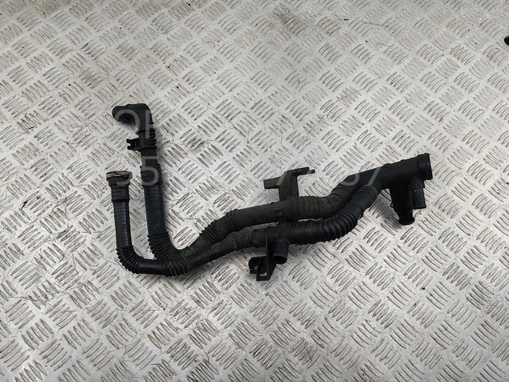 Трубка системы охлаждения