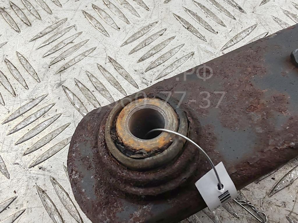 Рычаг задний левый