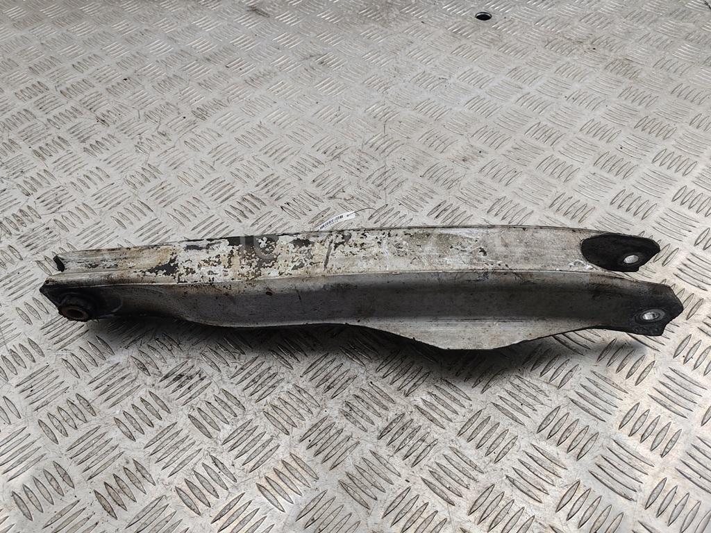 Рычаг задний левый