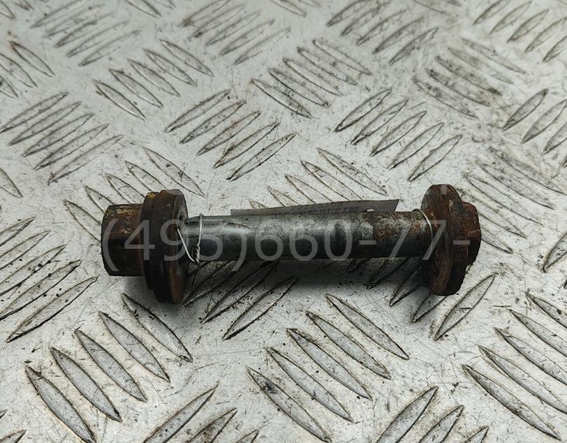 Болт развала задних колес