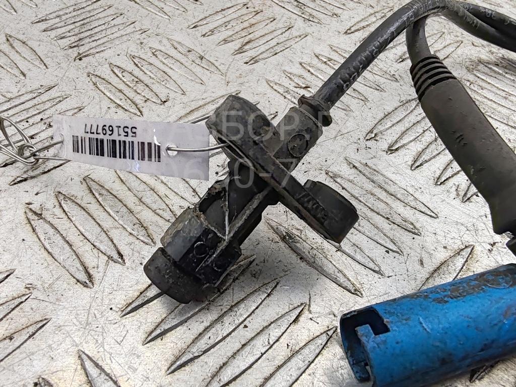 Датчик ABS передний