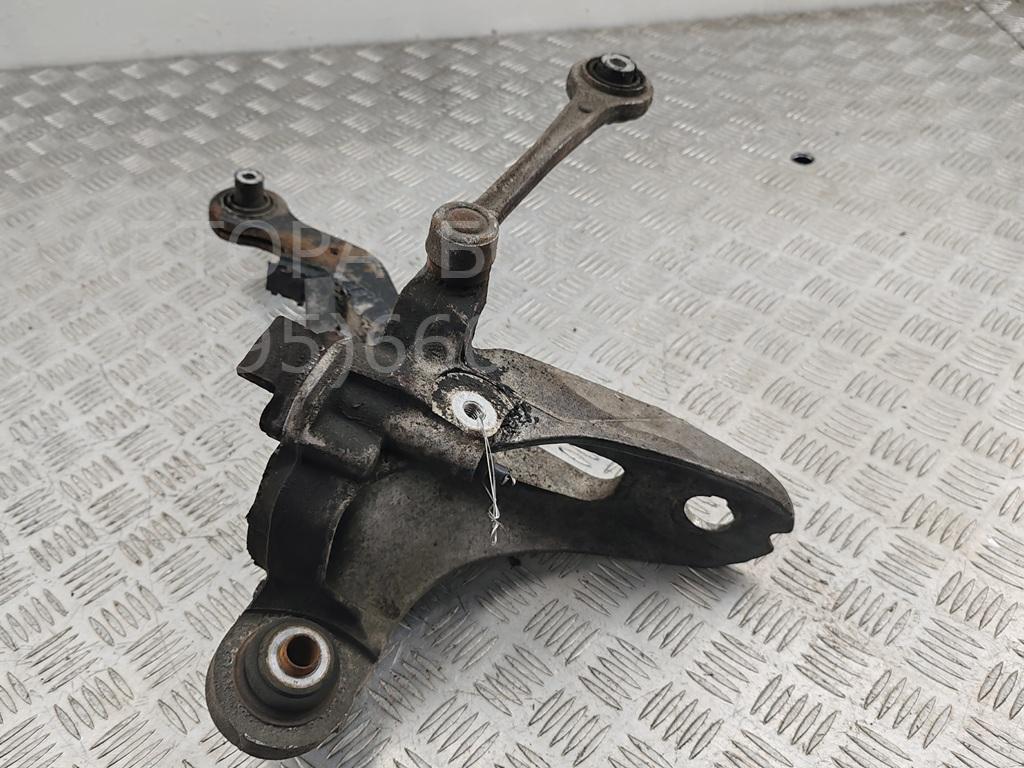 Кулак поворотный задний правый