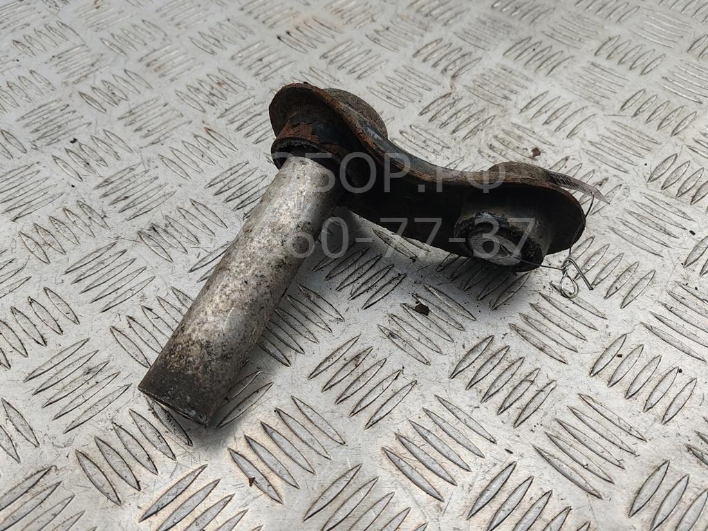 Рычаг задний правый