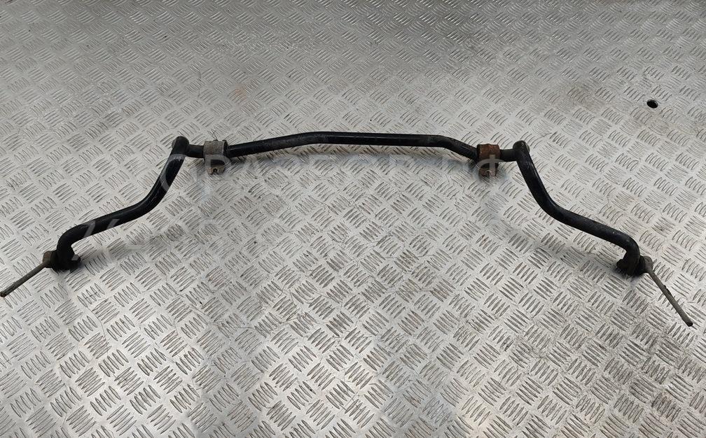 Стабилизатор передний