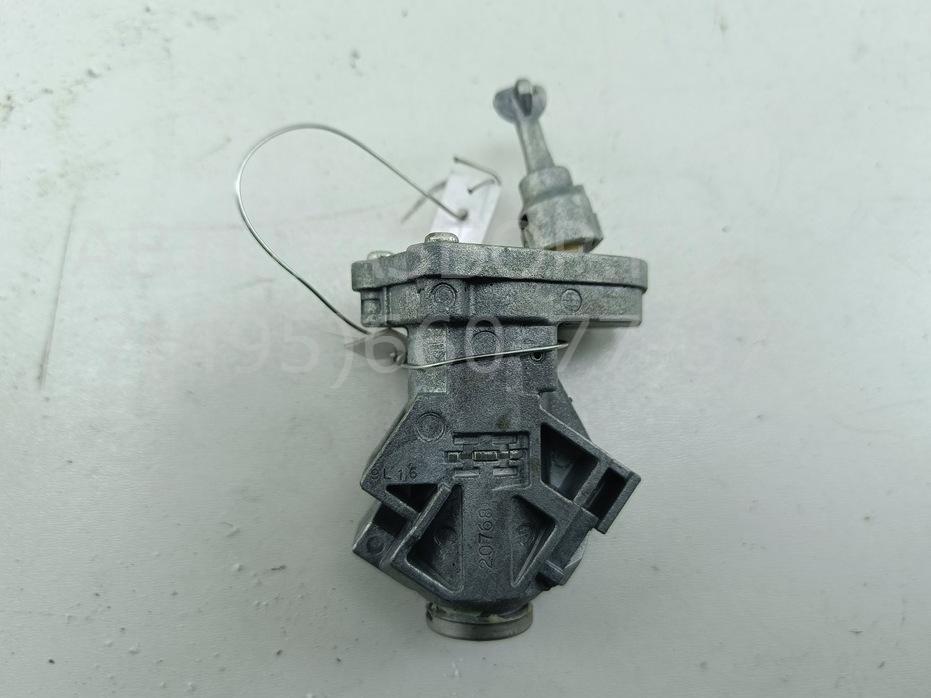 Вставка замка двери