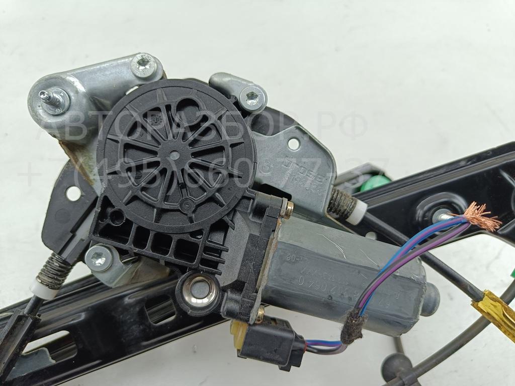 Стеклоподъемник электр. передний правый