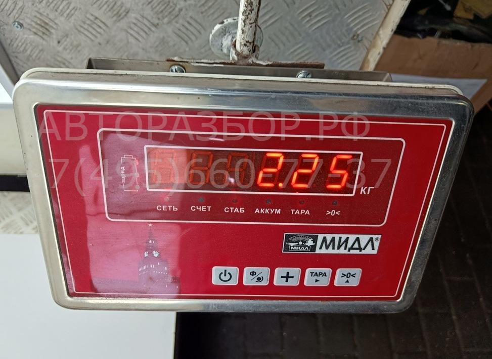 Обшивка двери передней левой