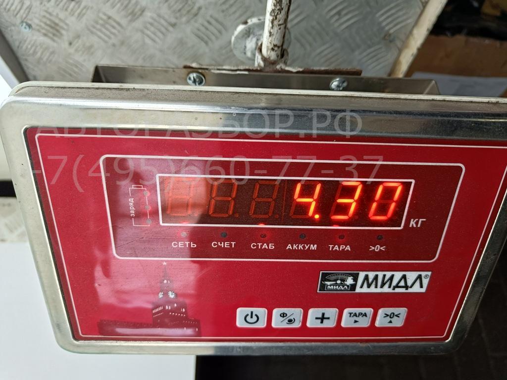 Стекло двери передней левой