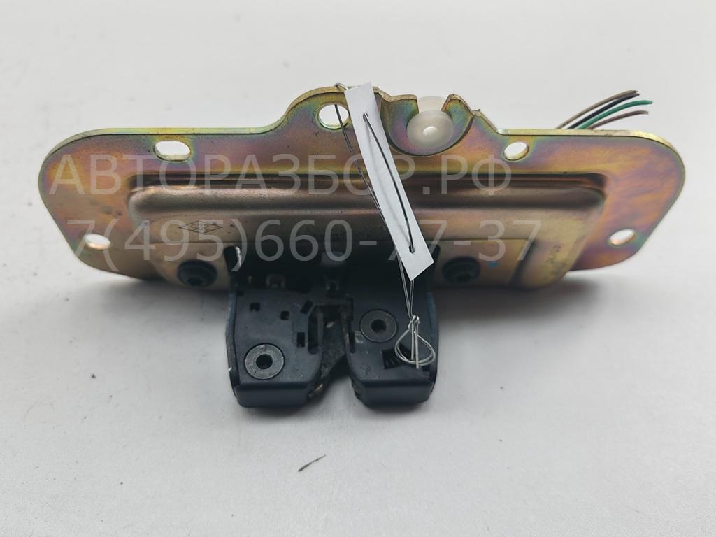 Замок багажника