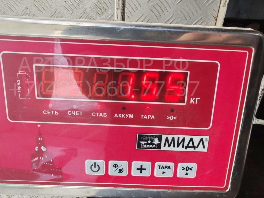 Стекло двери передней левой