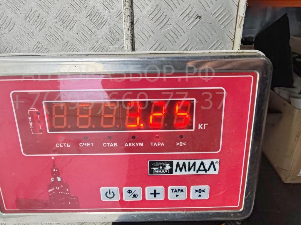 Стекло двери передней правой