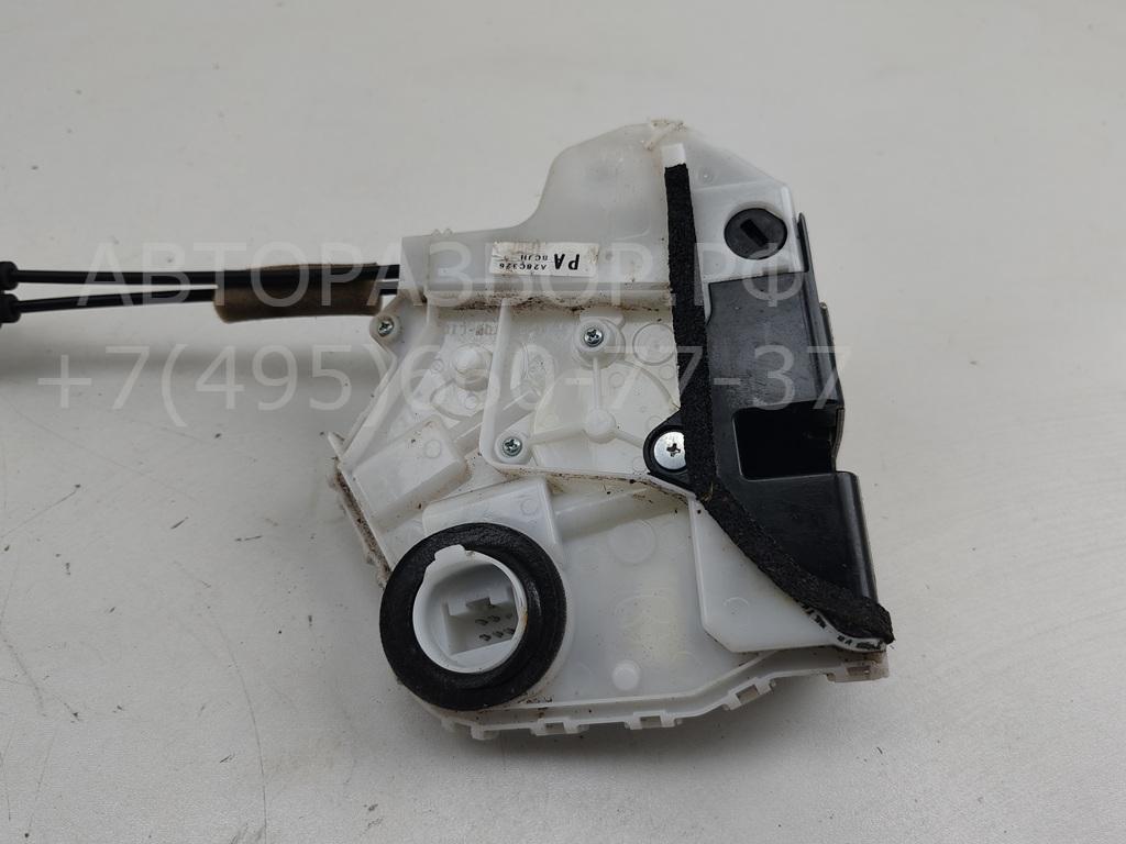 Замок двери задней левой