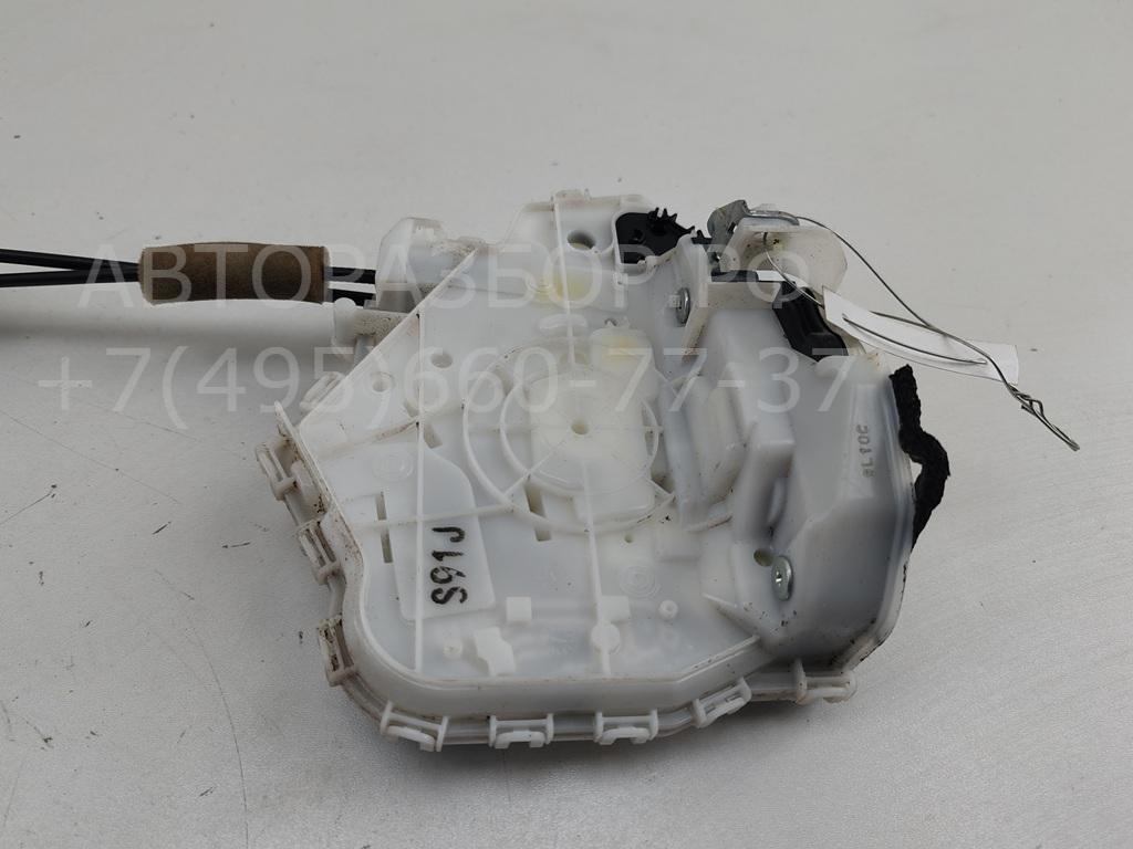 Замок двери задней правой