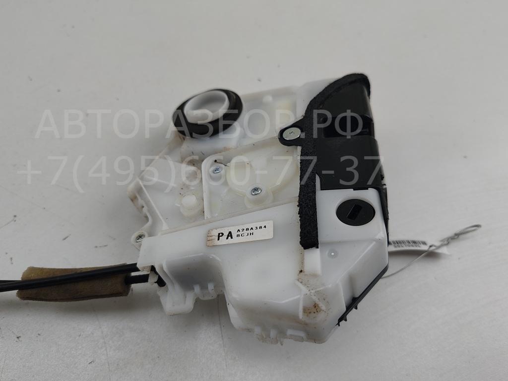 Замок двери задней правой