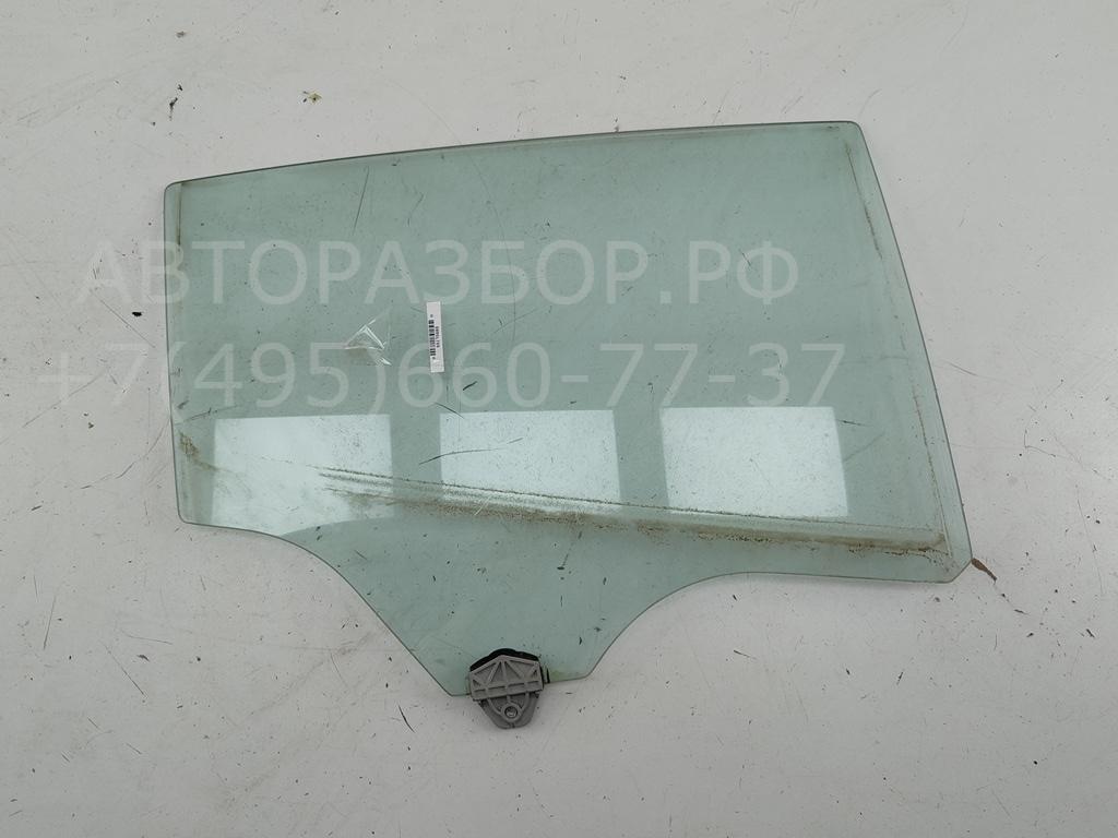 Стекло двери задней правой
