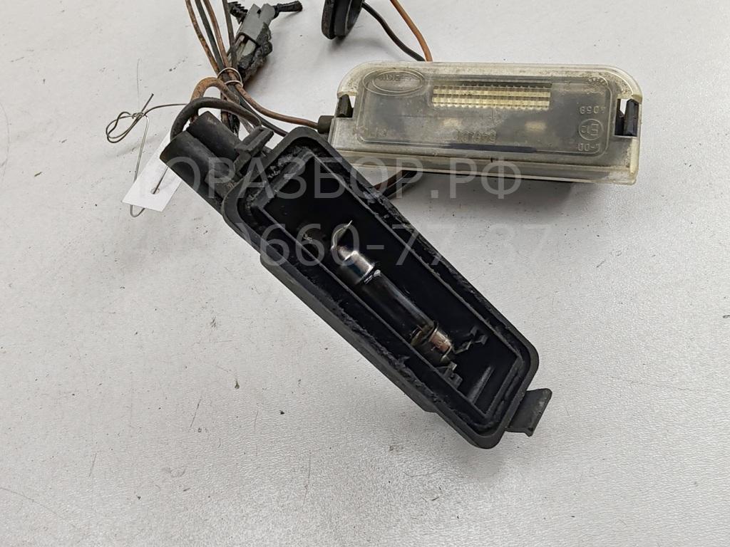 Фонарь подсветки номера