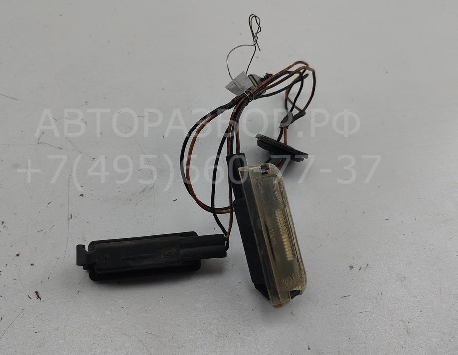 Фонарь подсветки номера