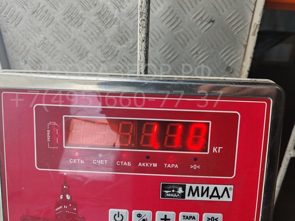 Накладка крышки багажника