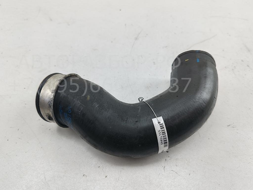 Патрубок интеркулера