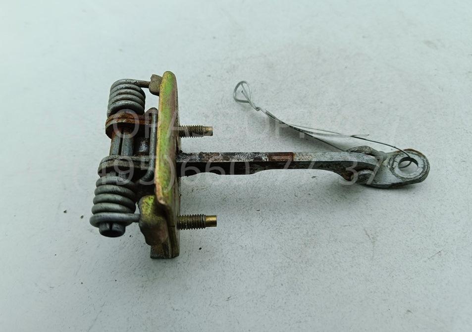 Ограничитель двери