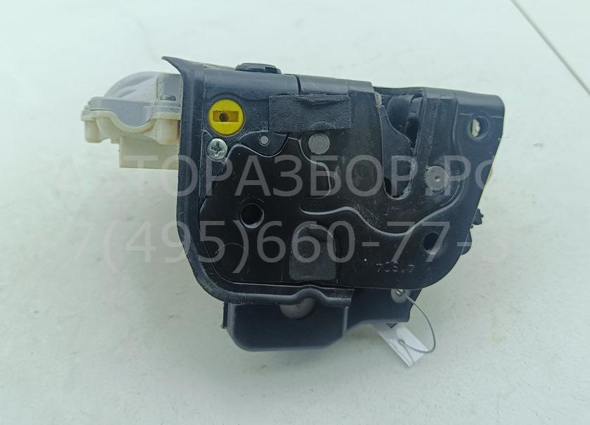 Замок двери задней левой