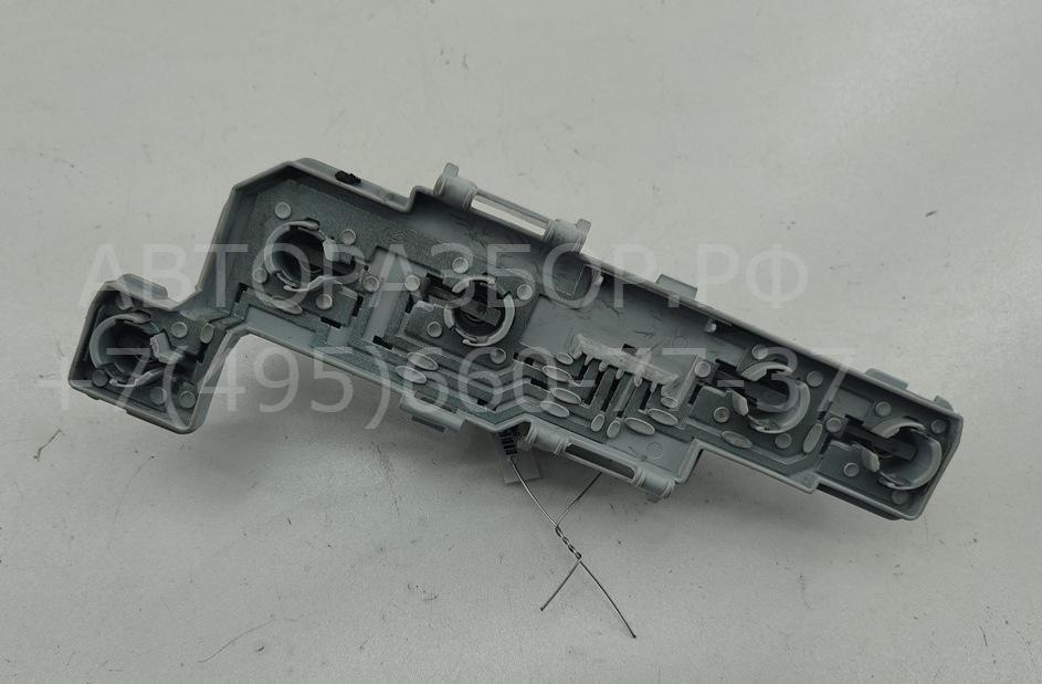 Плата заднего фонаря правого