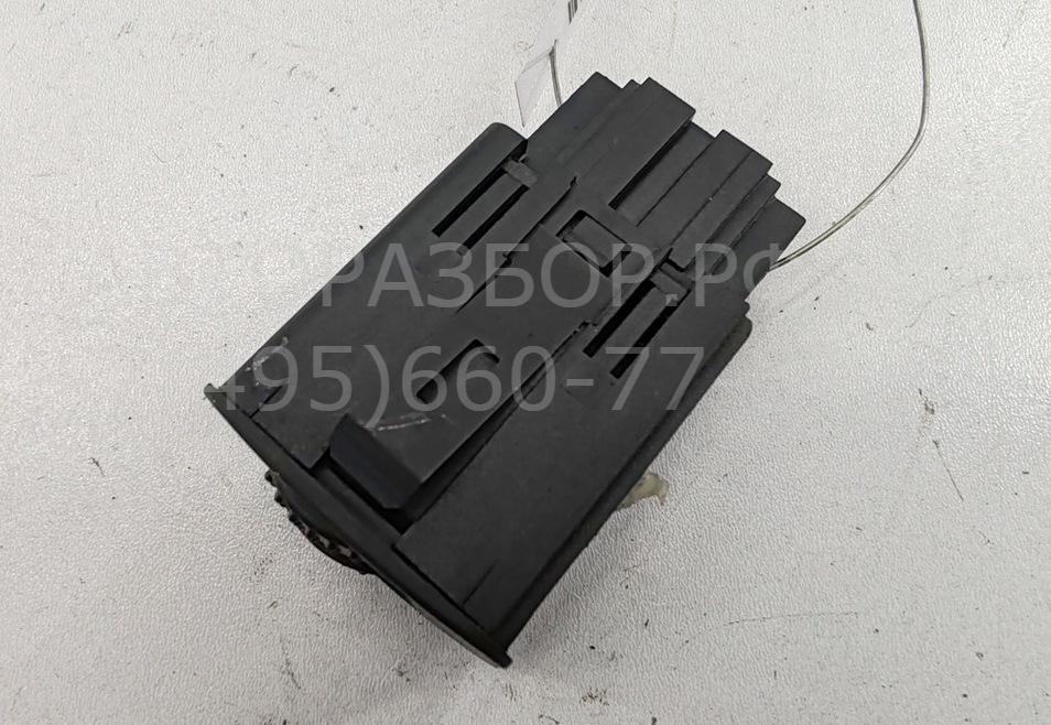 Кнопка корректора фар