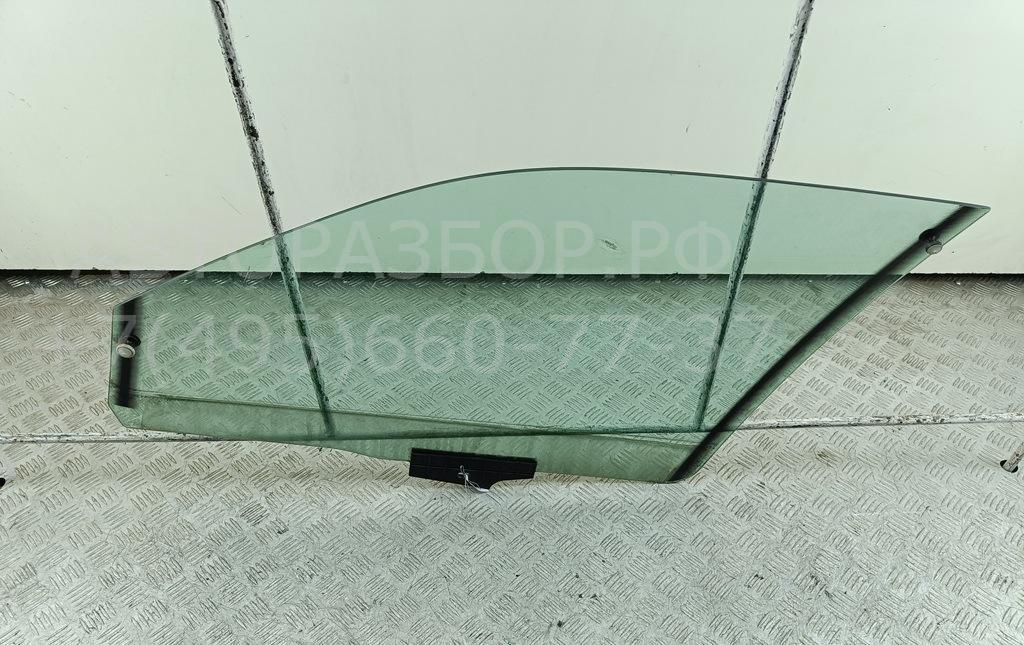 Стекло двери передней правой