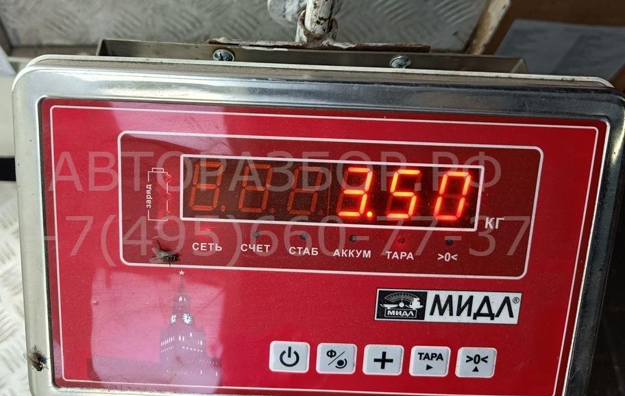 Стекло двери передней правой