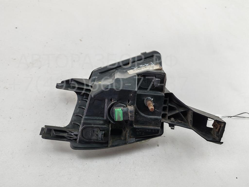 Фара противотуманная левая