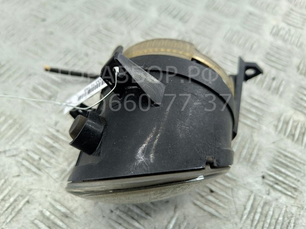 Фара противотуманная левая