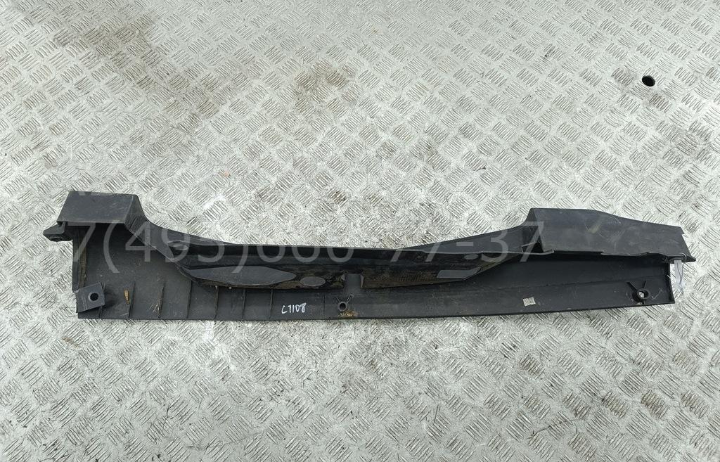 Планка под фару левая