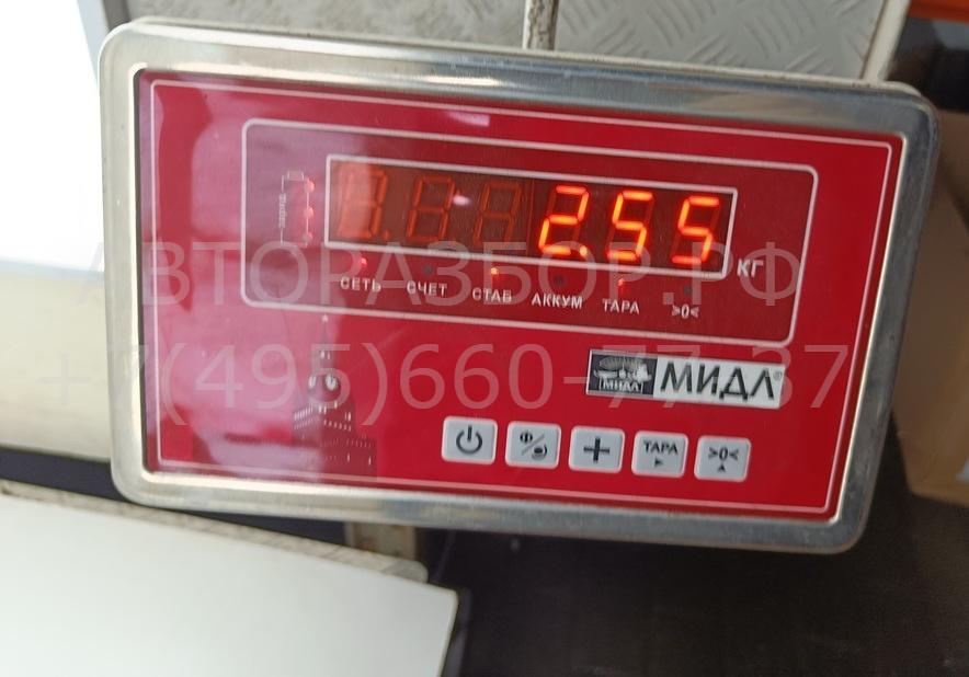 Стекло двери передней правой