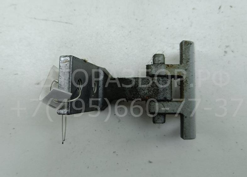 Петля двери