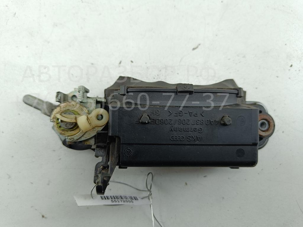 Ручка двери передней внутренняя правая